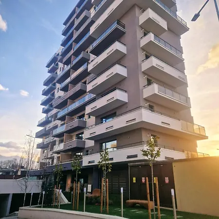 Save Relaxing Residence בראשוב מראה חיצוני תמונה
